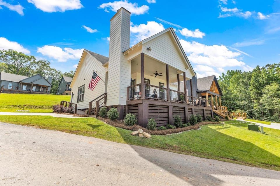 Kowaliga Lookout House in Lake Martin