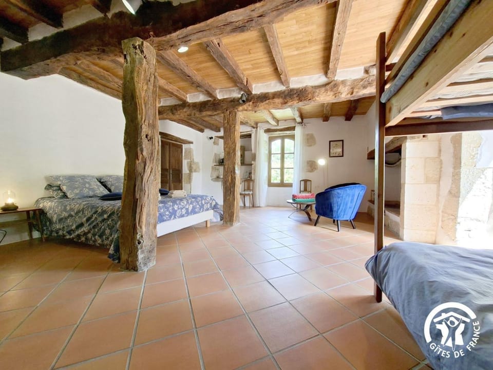 Brasserie du Goutté Bed and Breakfast in Occitanie