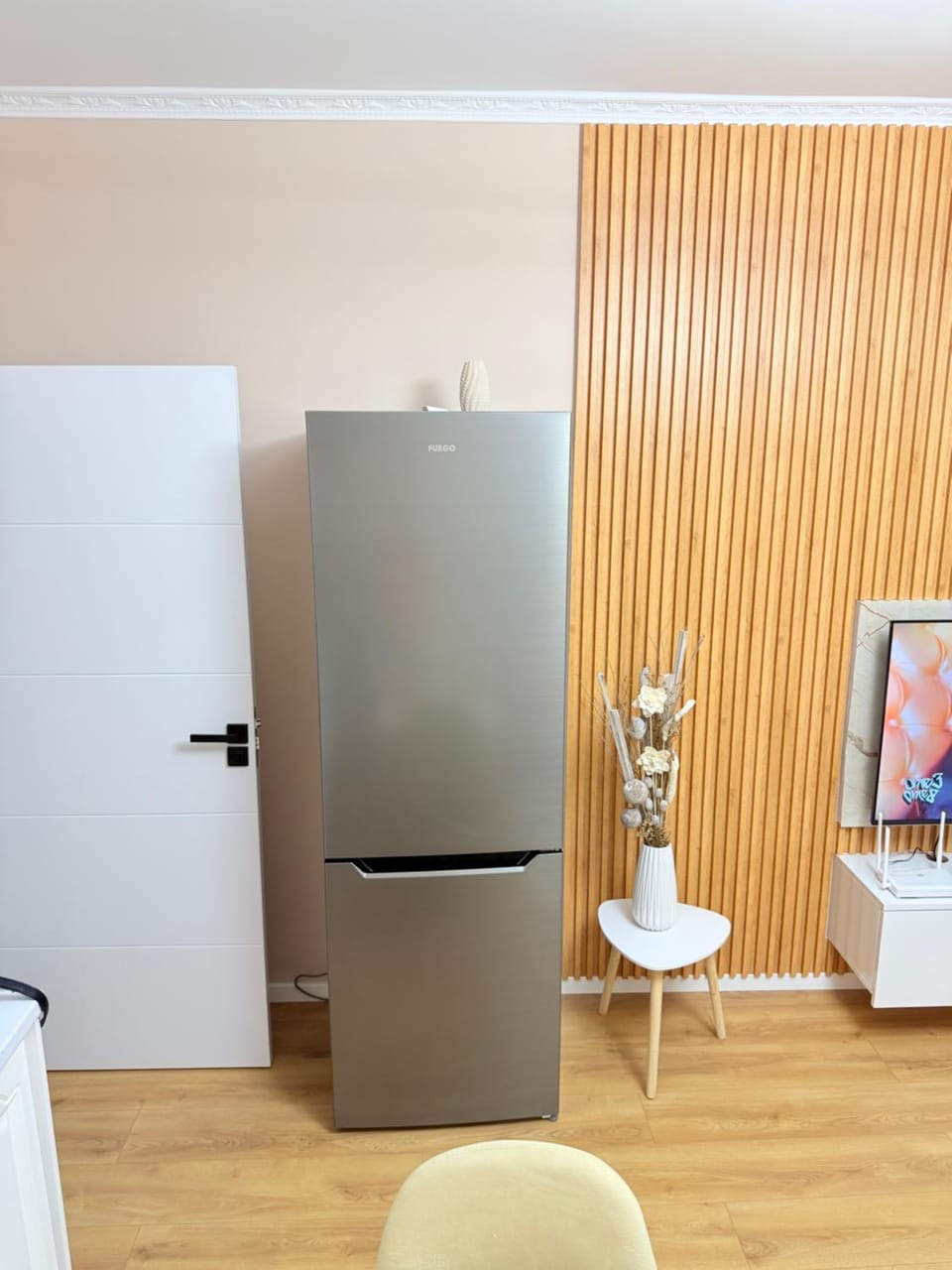 Kitchen or kitchenette, furniture
