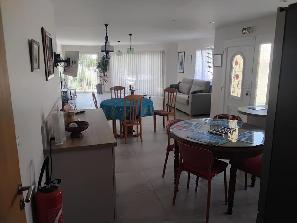 A deux pas de la mer House in La Plaine-sur-Mer