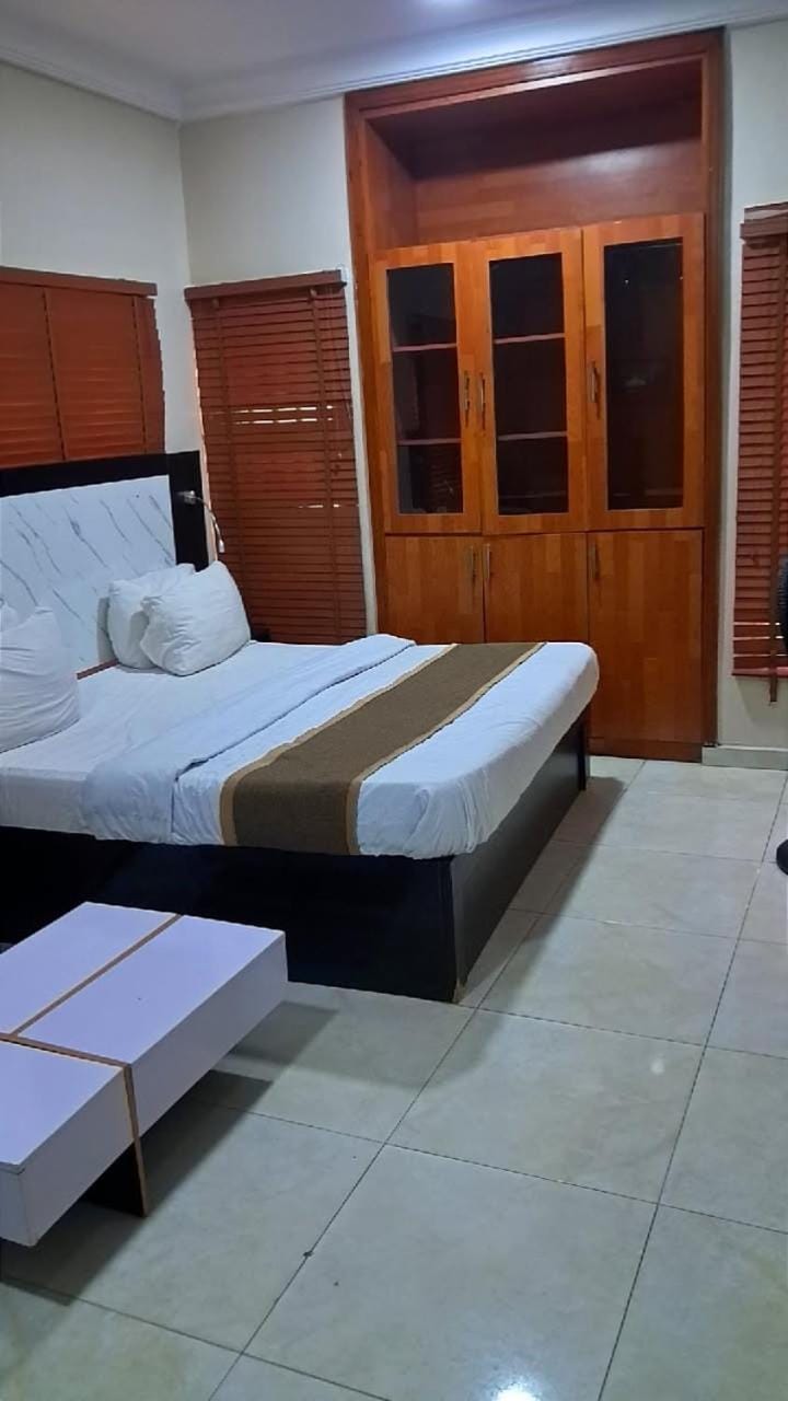 Posh Hotelia Hotel in Lagos