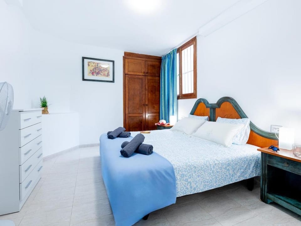 Cute Las Flores 1i with pool Apartment in Costa Adeje