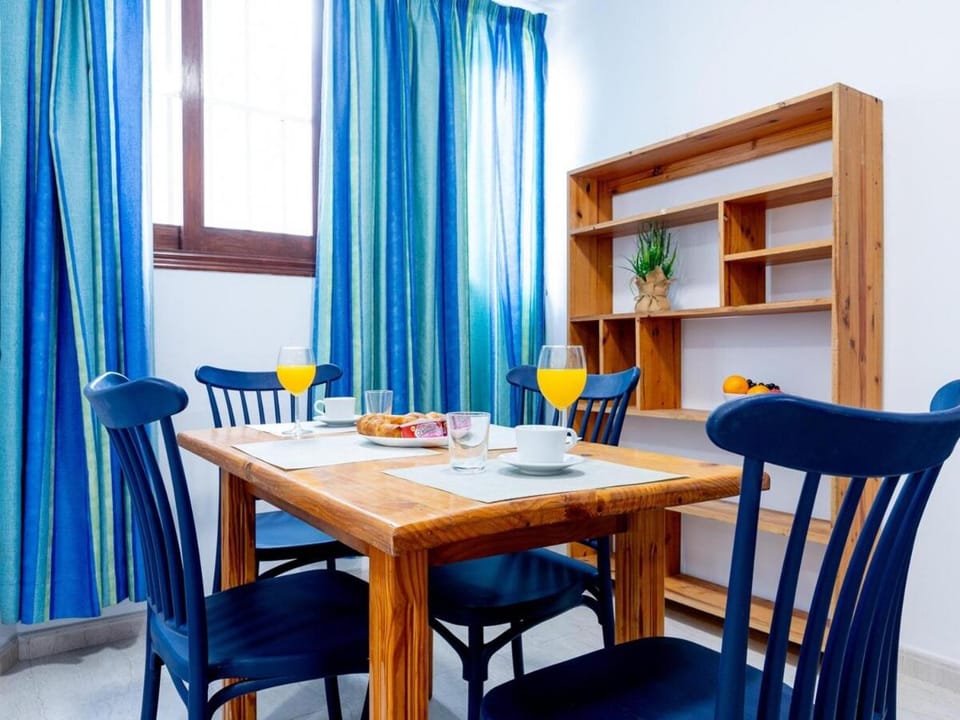 Cute Las Flores 1i with pool Apartment in Costa Adeje
