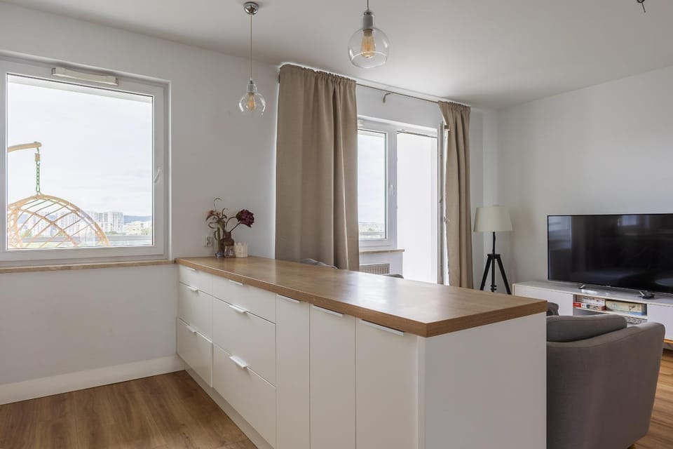 TV and multimedia, Kitchen or kitchenette