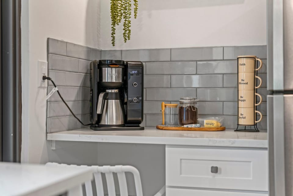 Coffee/tea facilities