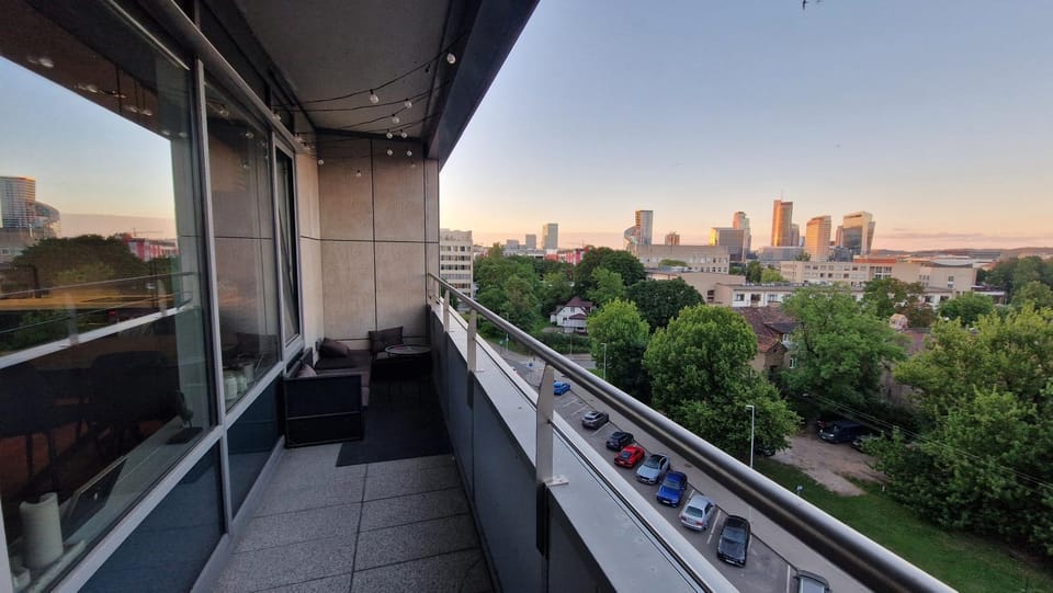 Natural landscape, View (from property/room), Balcony/Terrace, Living room