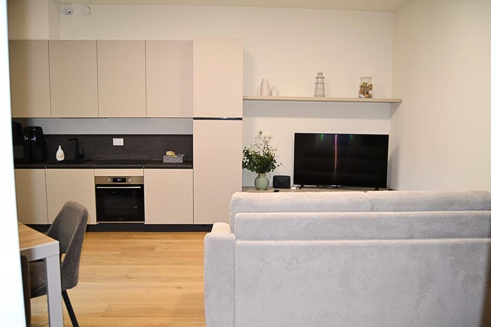 TV and multimedia, internet, stove, kitchen