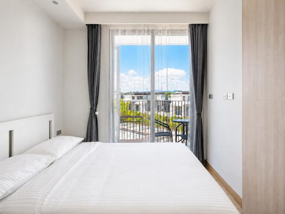 Sky Park Laguna 2BR Condo with Balcony Apartment in Choeng Thale