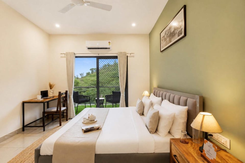 Premium 2BHK at Lakecity Apartments by Viraalay Apartment in Udaipur
