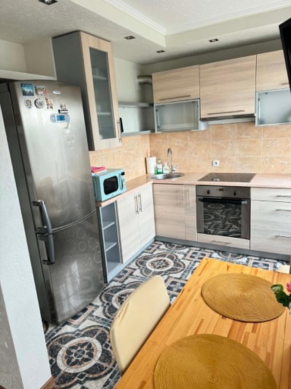 Kitchen or kitchenette, oven, stove