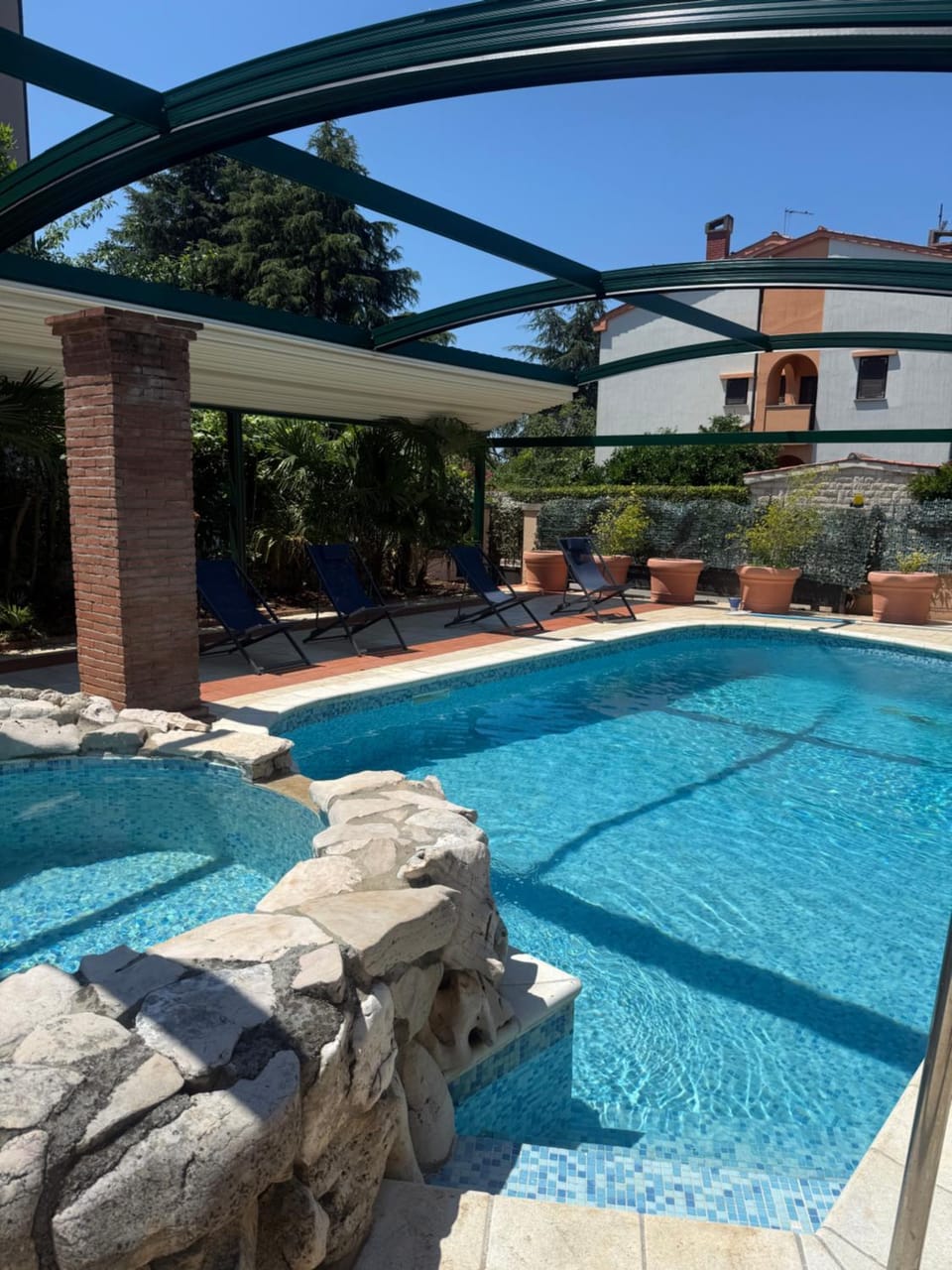 Day, Pool view, Swimming pool, sunbed