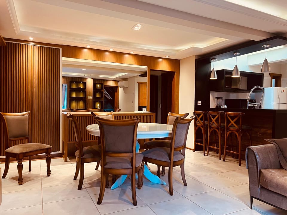 Gramado COBERTURA 4quartos CLIMATIZADO Apartment in Gramado