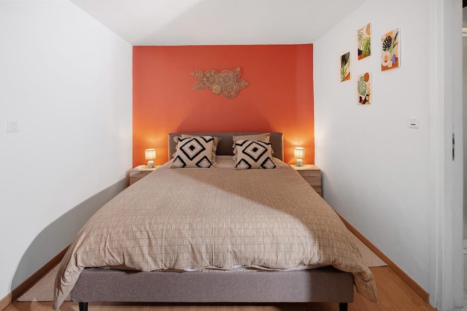 Living room, Bedroom