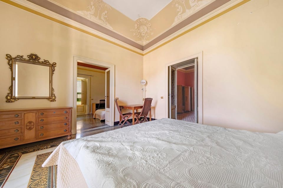 Living room, Bedroom