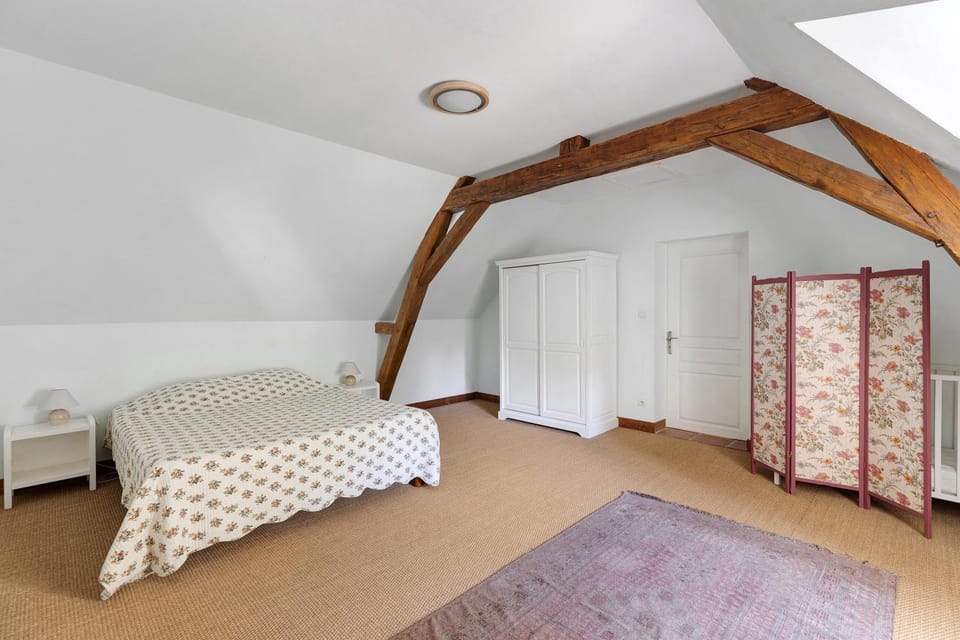 Property building, Living room, Bedroom
