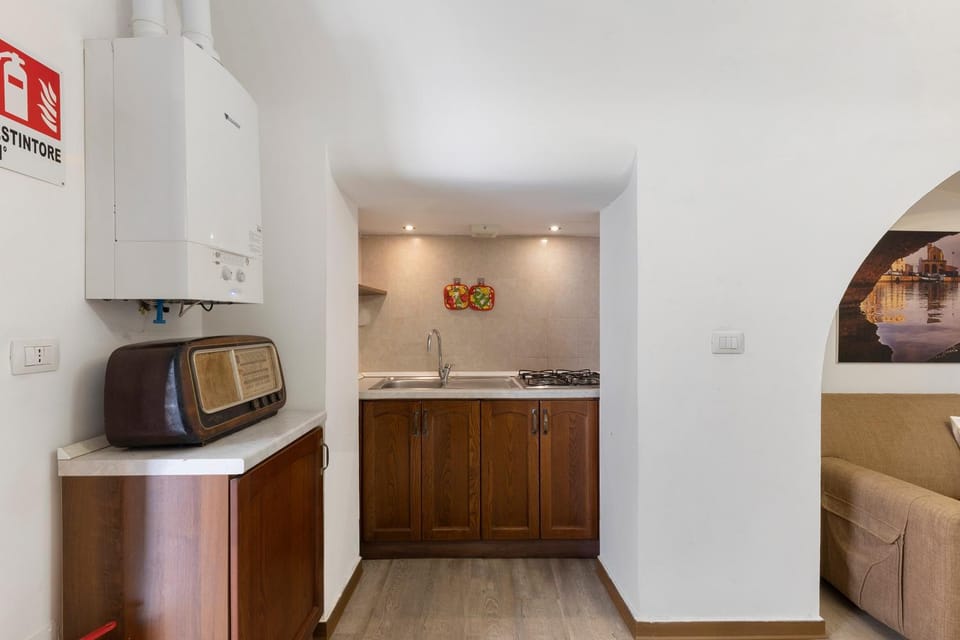 Kitchen or kitchenette, Living room