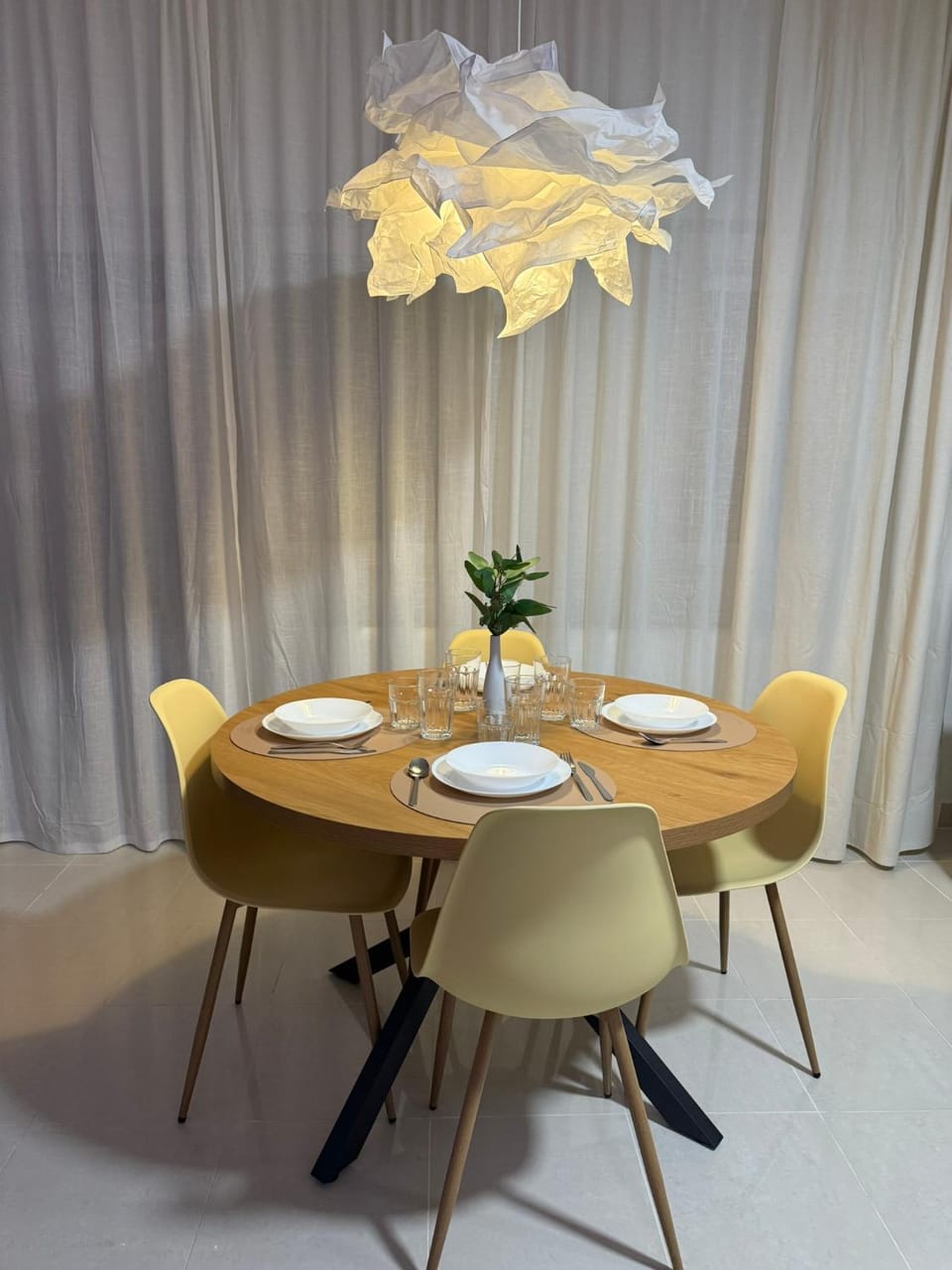 Living room, Seating area, Dining area, kitchen