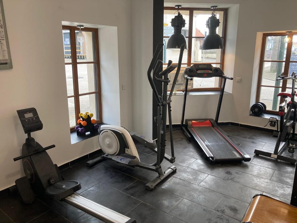 Fitness centre/facilities, Sports