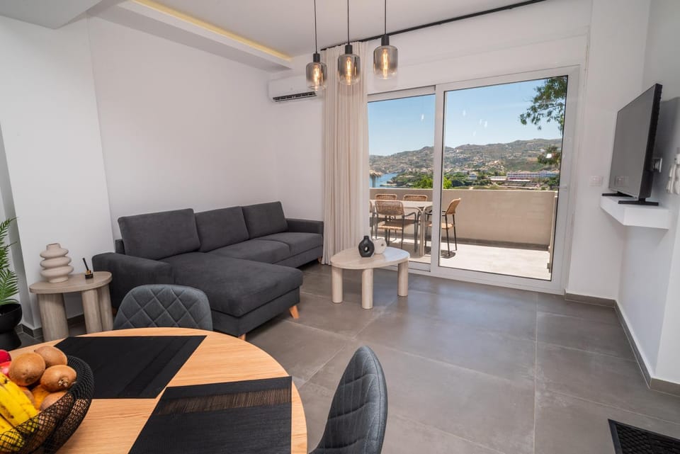 Athena Beach View Psaromoura Beach Apartment in Crete Region