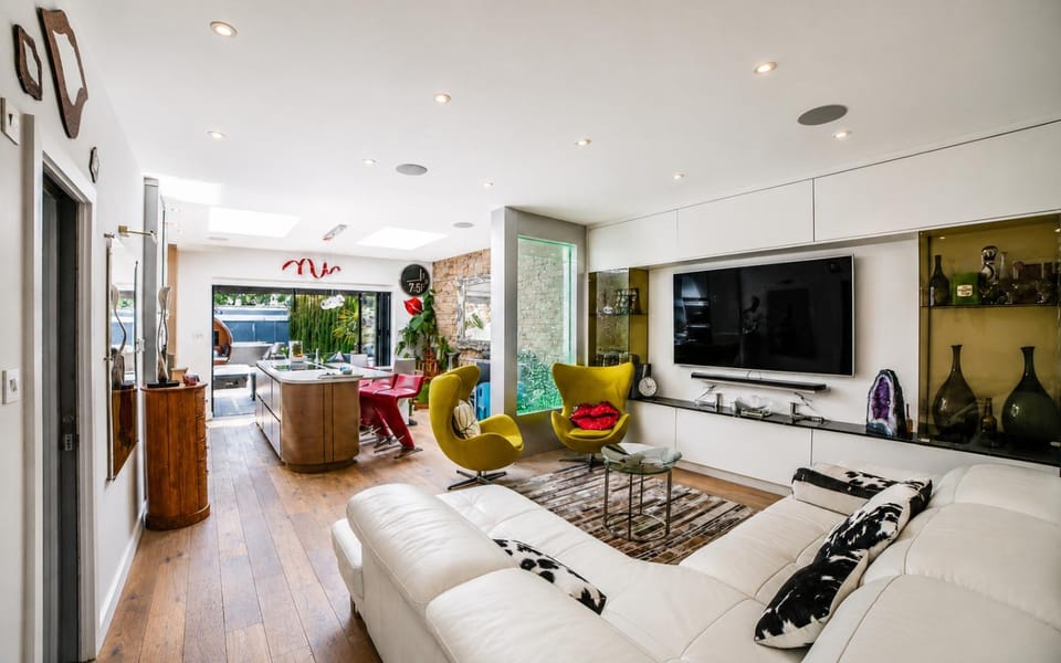 Living room, kitchen