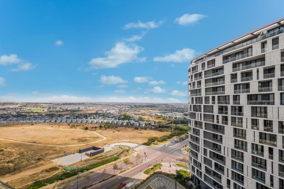 Unit 41002 - Waterfall Ellipse Apartment in Sandton