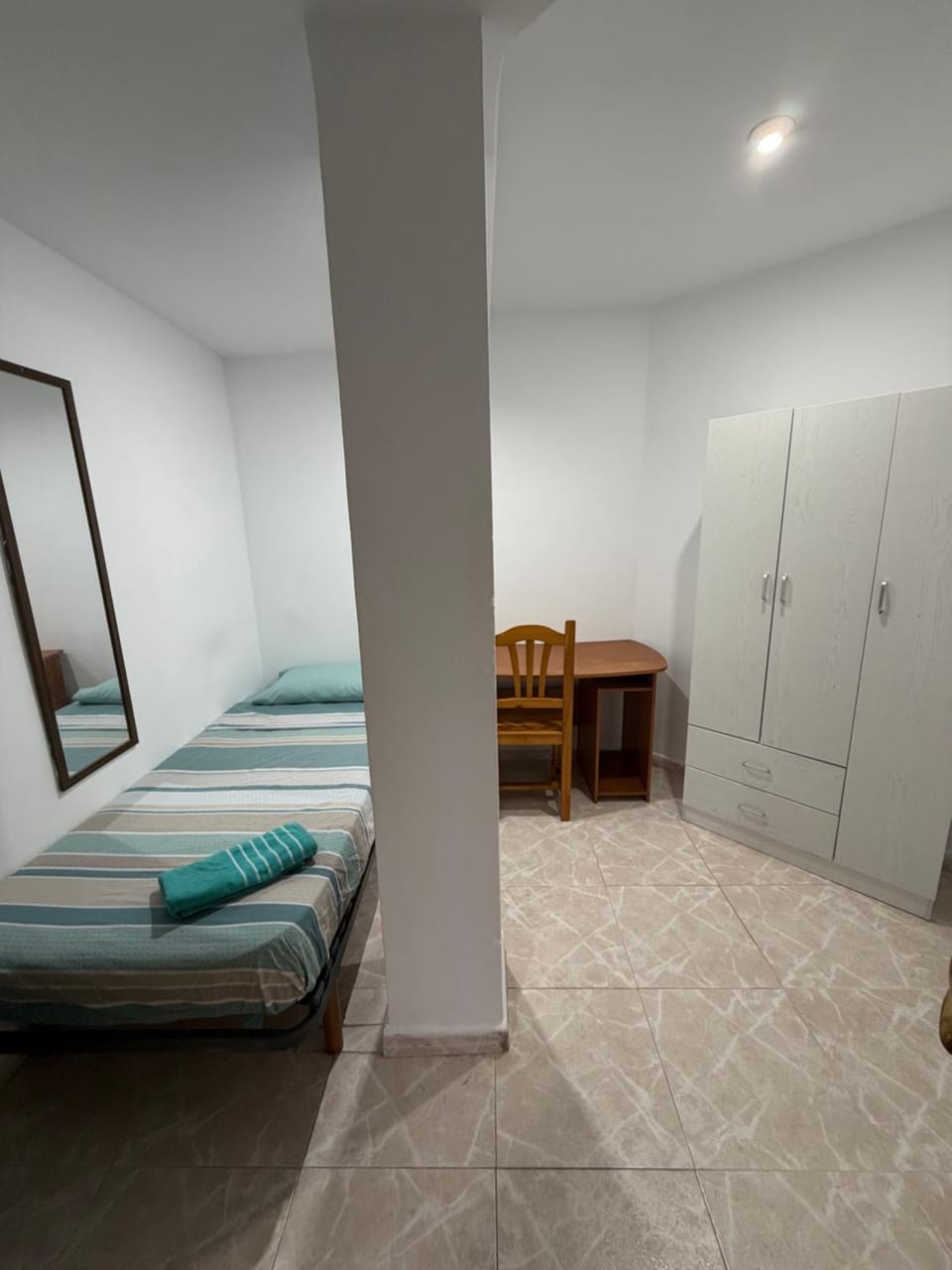 Habitación individual Valencia Vacation rental in Valencia
