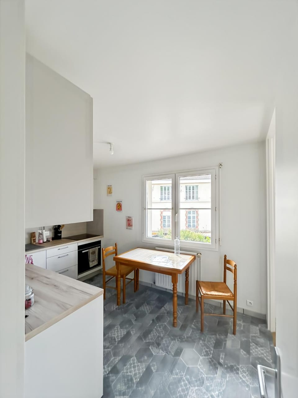 Appart lumineux centre-ville - parking - 2 pers Apartment in Aurillac