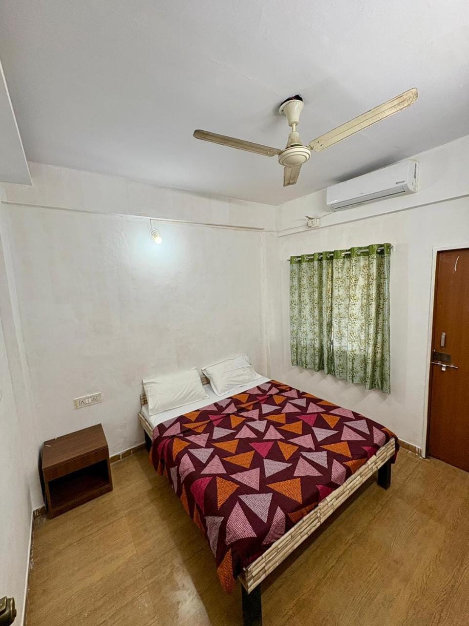 7 Stone House in Maharashtra