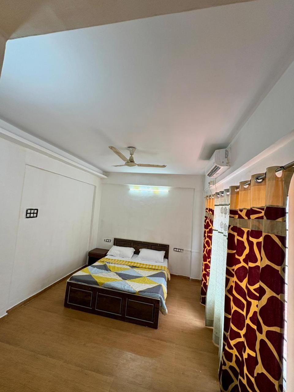 7 Stone House in Maharashtra