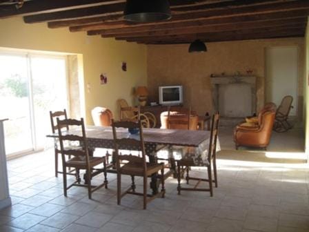 Gîte de l'Esservier House in Nouvelle-Aquitaine