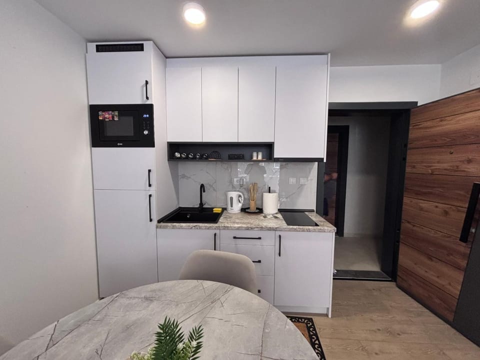 Grand Lake Srebrno Jezero 1 spavaca soba- centar Apartment in Serbia