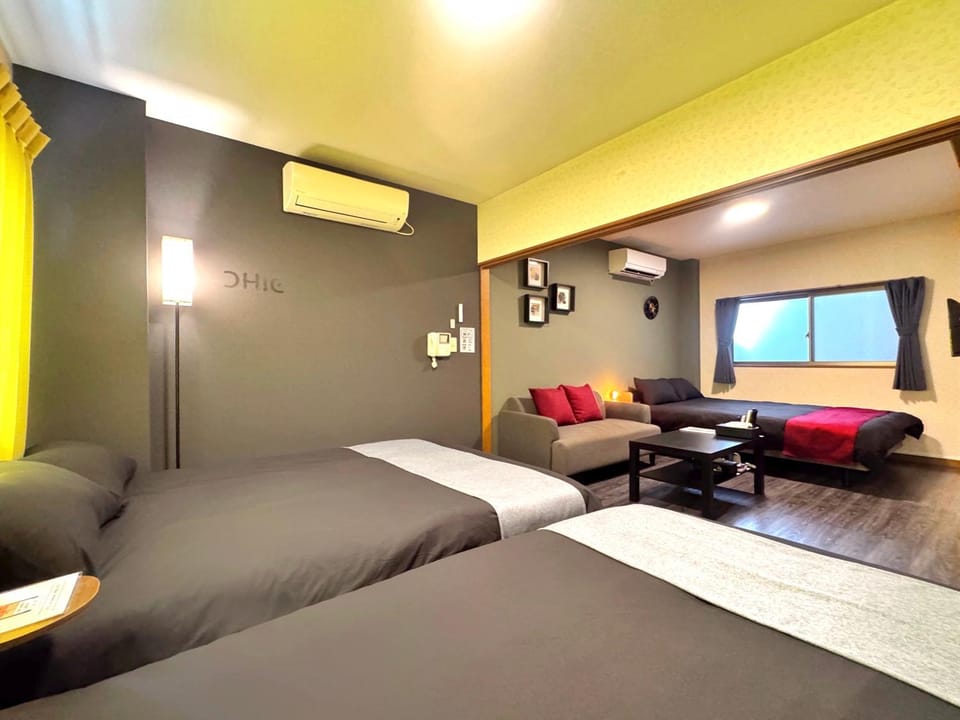 Bed, TV and multimedia, Bedroom, air conditioner