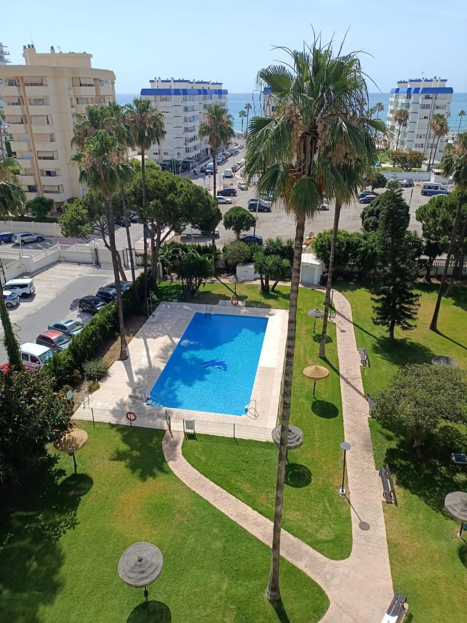 Cozy apartment with pool and ocean views Apartment in Benalmadena