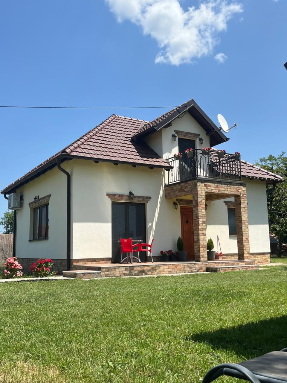Jagnjilo Pool House House in Serbia
