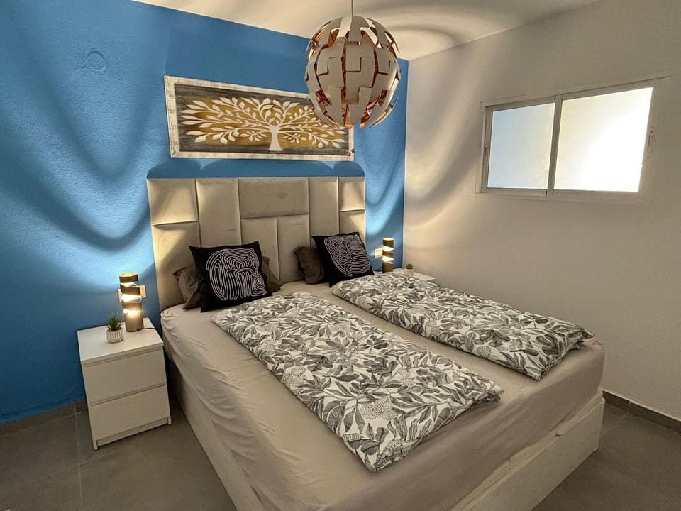 CT 418 - Faro's Torremolinos City Apartment - Six Colours Apartment in Torremolinos