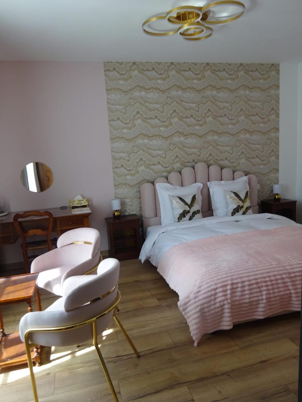 Les Précieuses Bed and Breakfast in Pays de la Loire