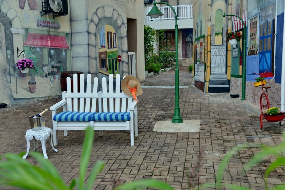 Seating area