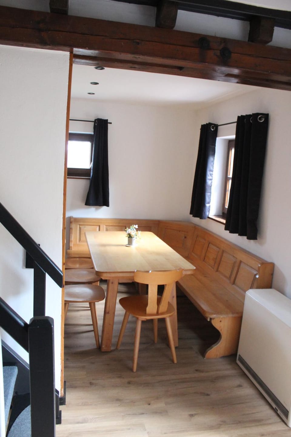 Dining area, kitchen
