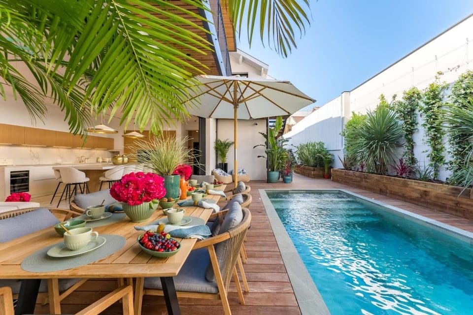 Patio, Swimming pool