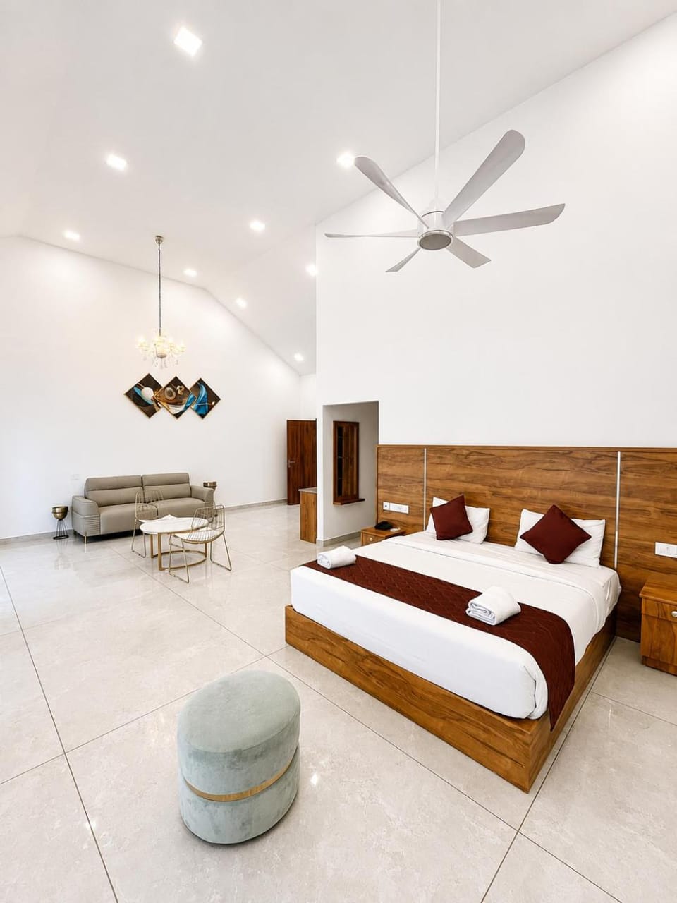 Skybz munnar Hotel in Kerala