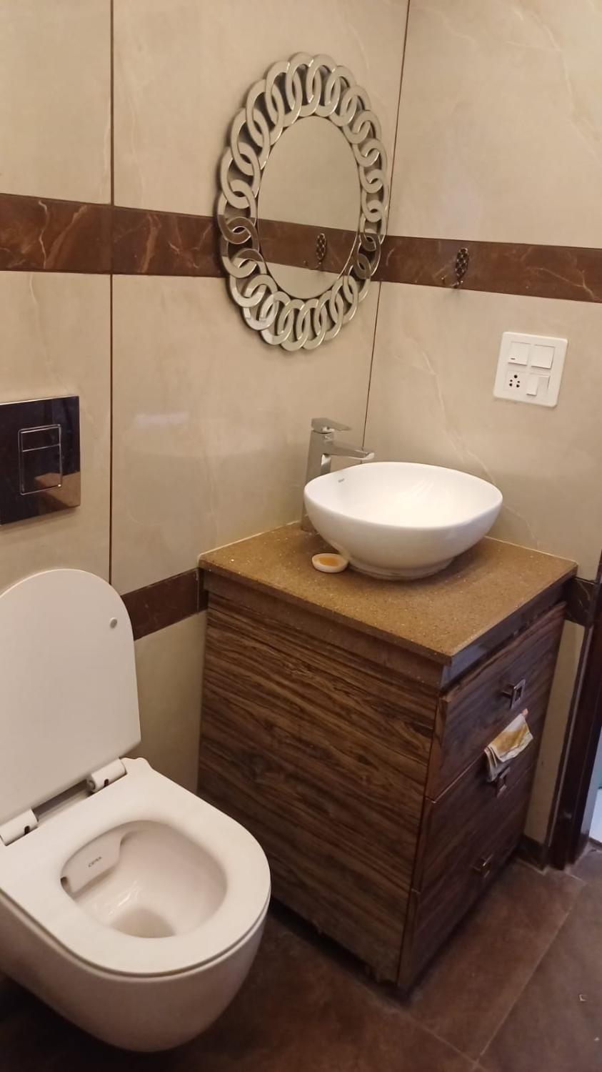 Good room with all amenities and good host Apartment in Punjab, India