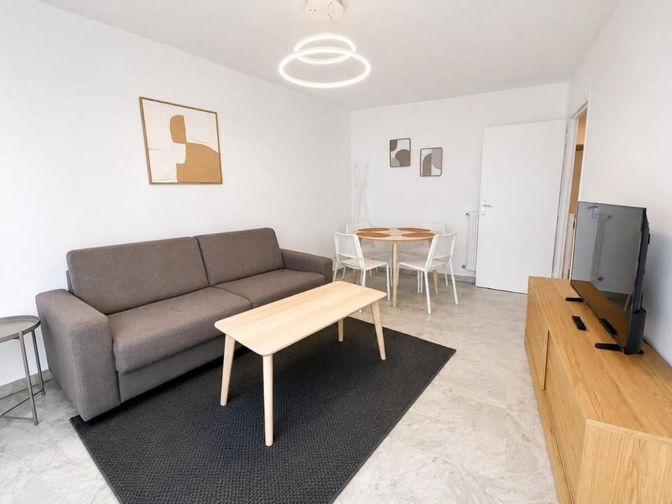 Appartement à 3min à pieds des plages Apartment in Antibes