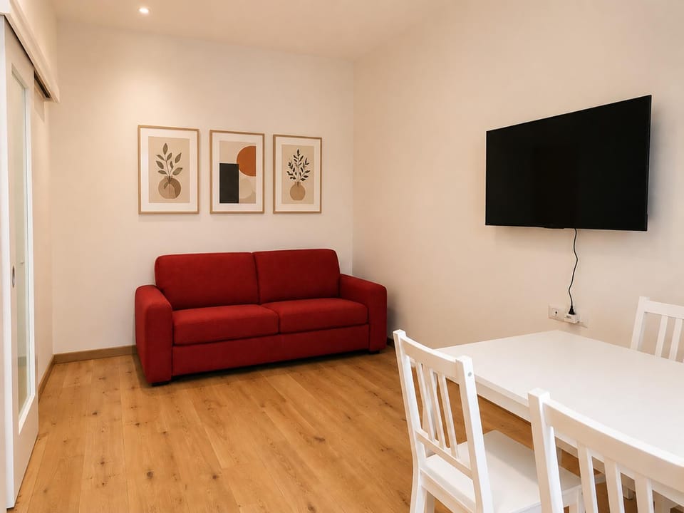 Communal lounge/ TV room, Living room