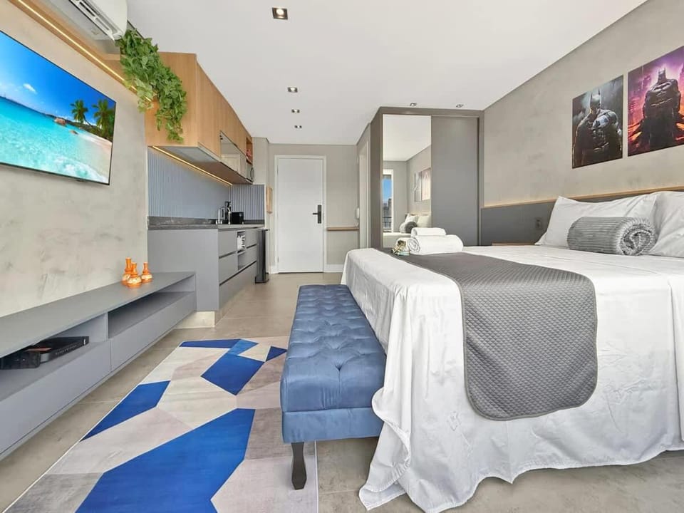 Wi-Fi - AC - Coworking - Iluminado - Estudio - Central Apartment in Sao Paulo City