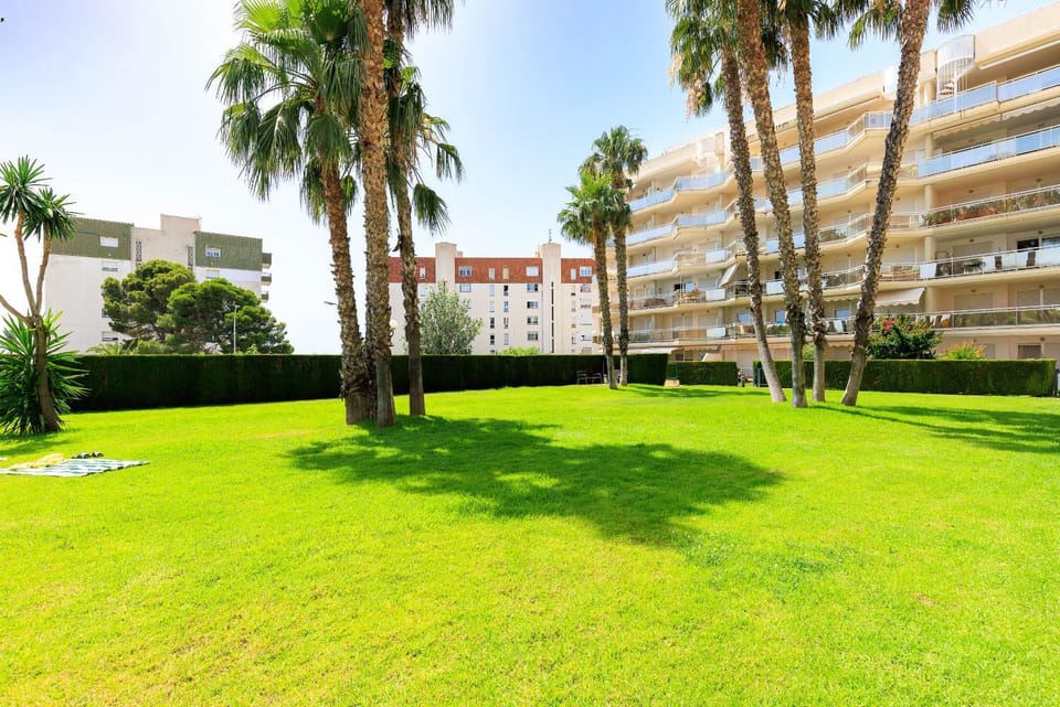 Residencial Bellavista Rentalmar Apartment in Miami Platja
