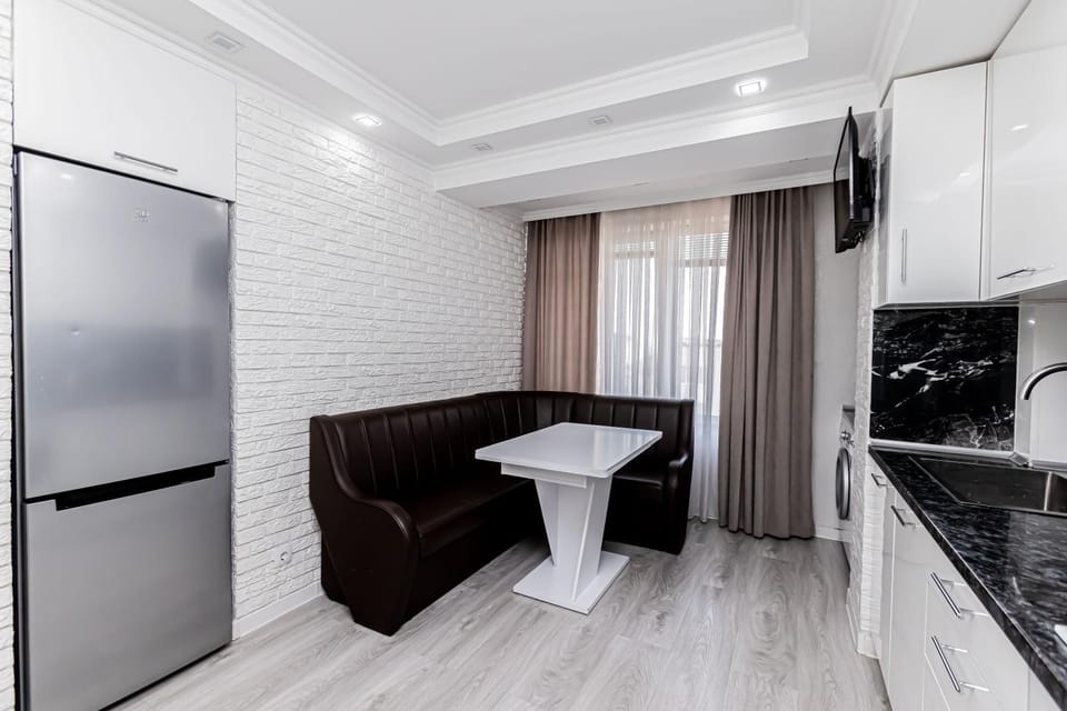 Lev Tolstoy 43B-26 Apartment in Chișinău