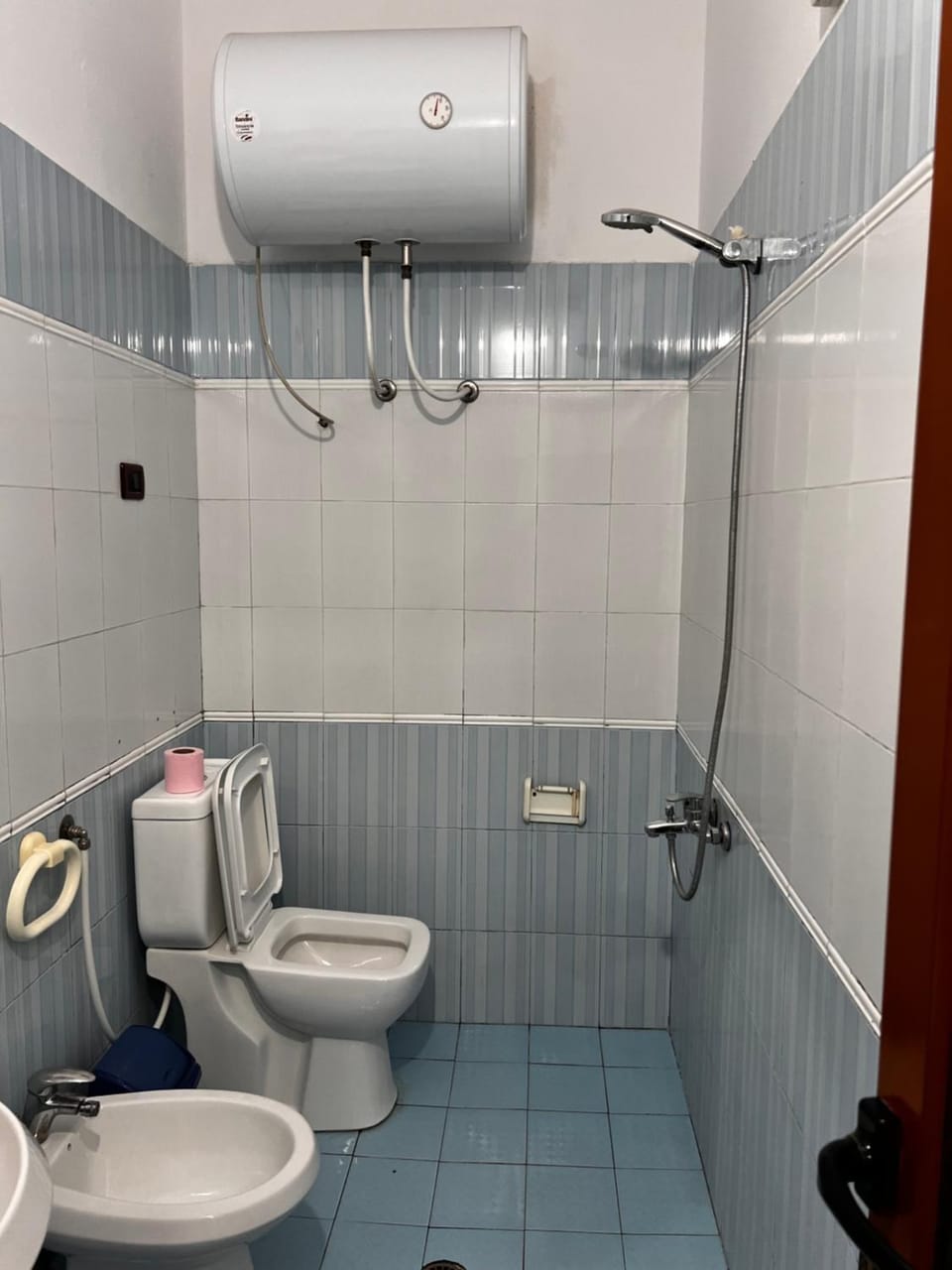 Klaudios rent house Bed and Breakfast in Vlorë