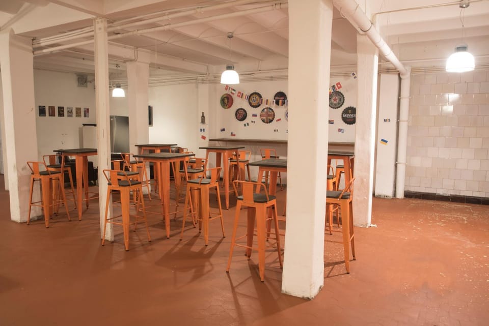Seating area