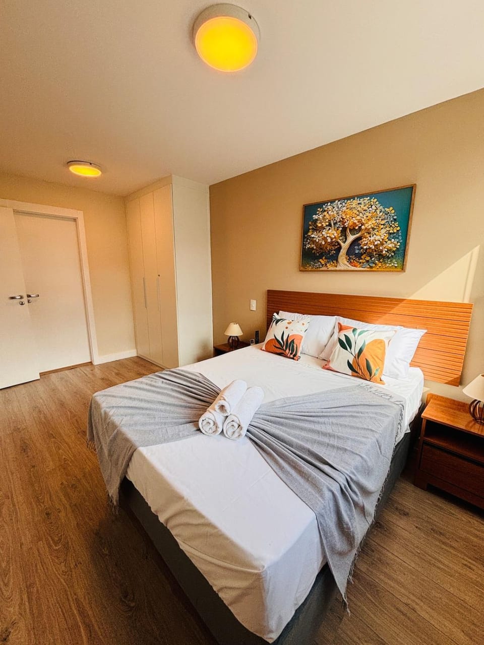 Bed, Bedroom