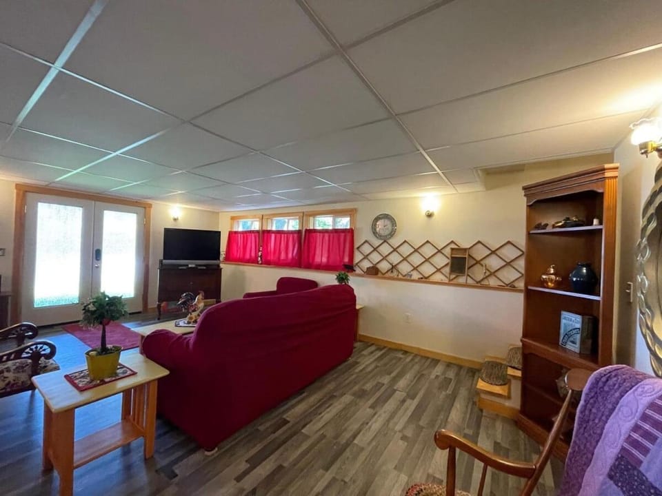 TV and multimedia, Living room, Seating area